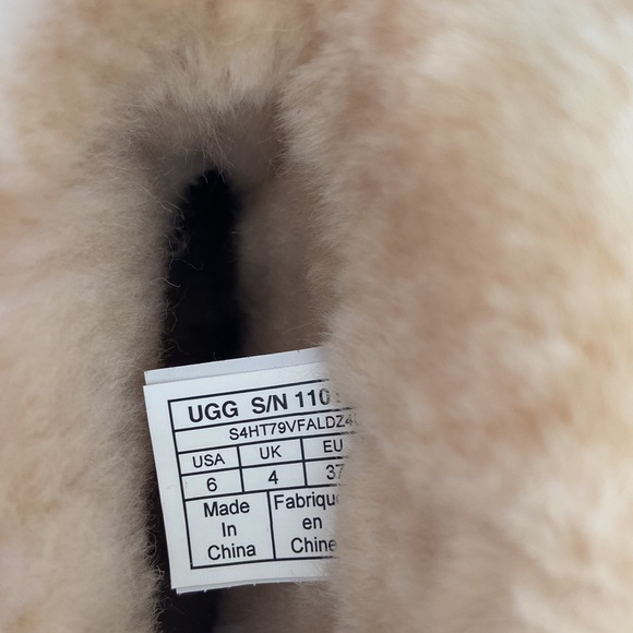 New Ugg boots size 6 - Picture 5 of 16